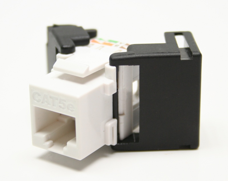 Modulár betét RJ45 Cat5E  UTP 180° sz.n. KEJ-C5E-U-TL KELine [12173]