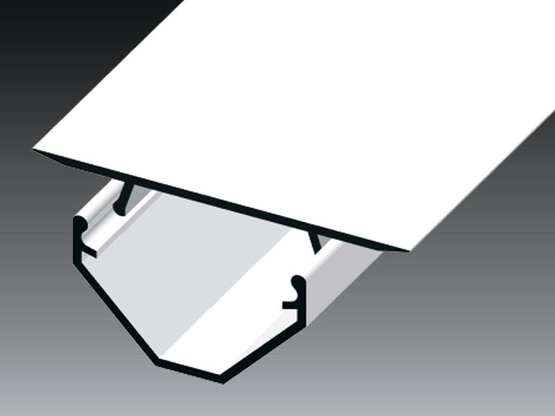 Kcs  39x24,5mm sarokcsatorna fehér 2,6m/szál LR 30 HB Kopos